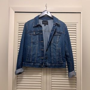 New without tags. Never worn.